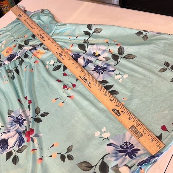🪷Tiffany blue spaghetti strap dress. Large. NWT 🪬 - Picture 3 of 9